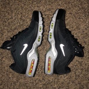 Nike Air Maxs